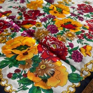 Multicolorflower  Silk Scarf
